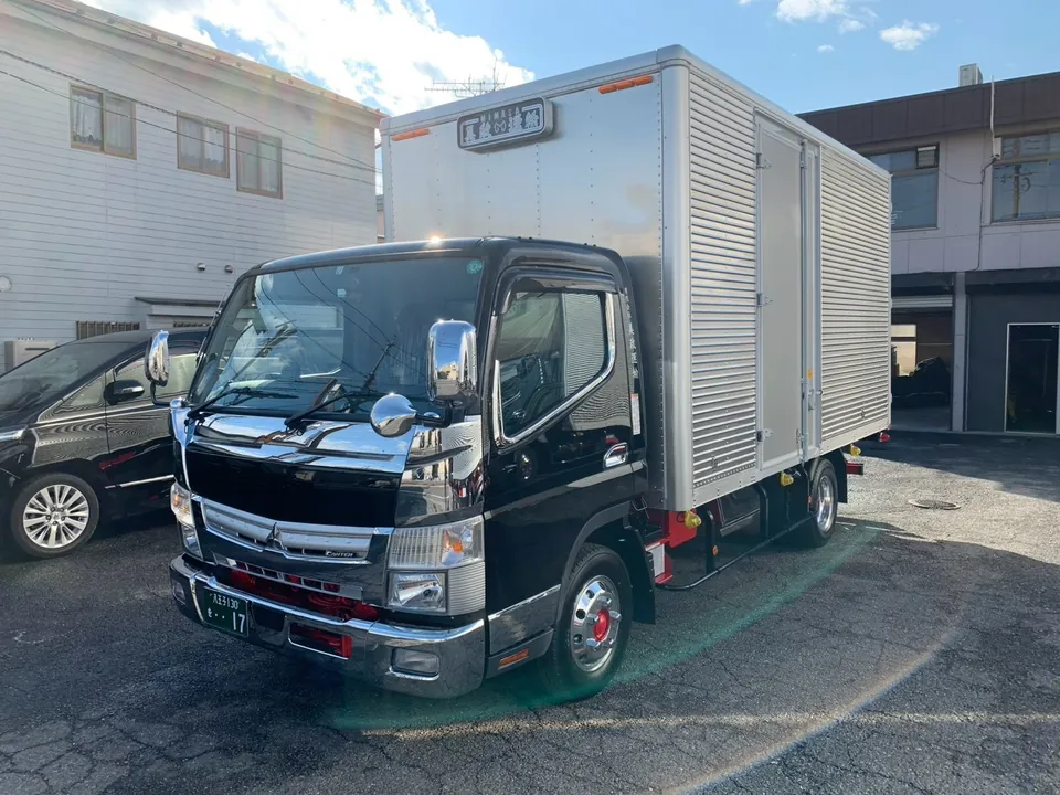 2tトラック｜コンビニエンスストアへの配送